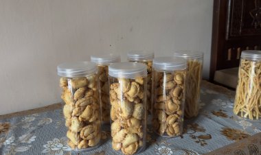 Usaha Pastel "Pastelku" di Losari Bertahan Lebih dari 50 Tahun